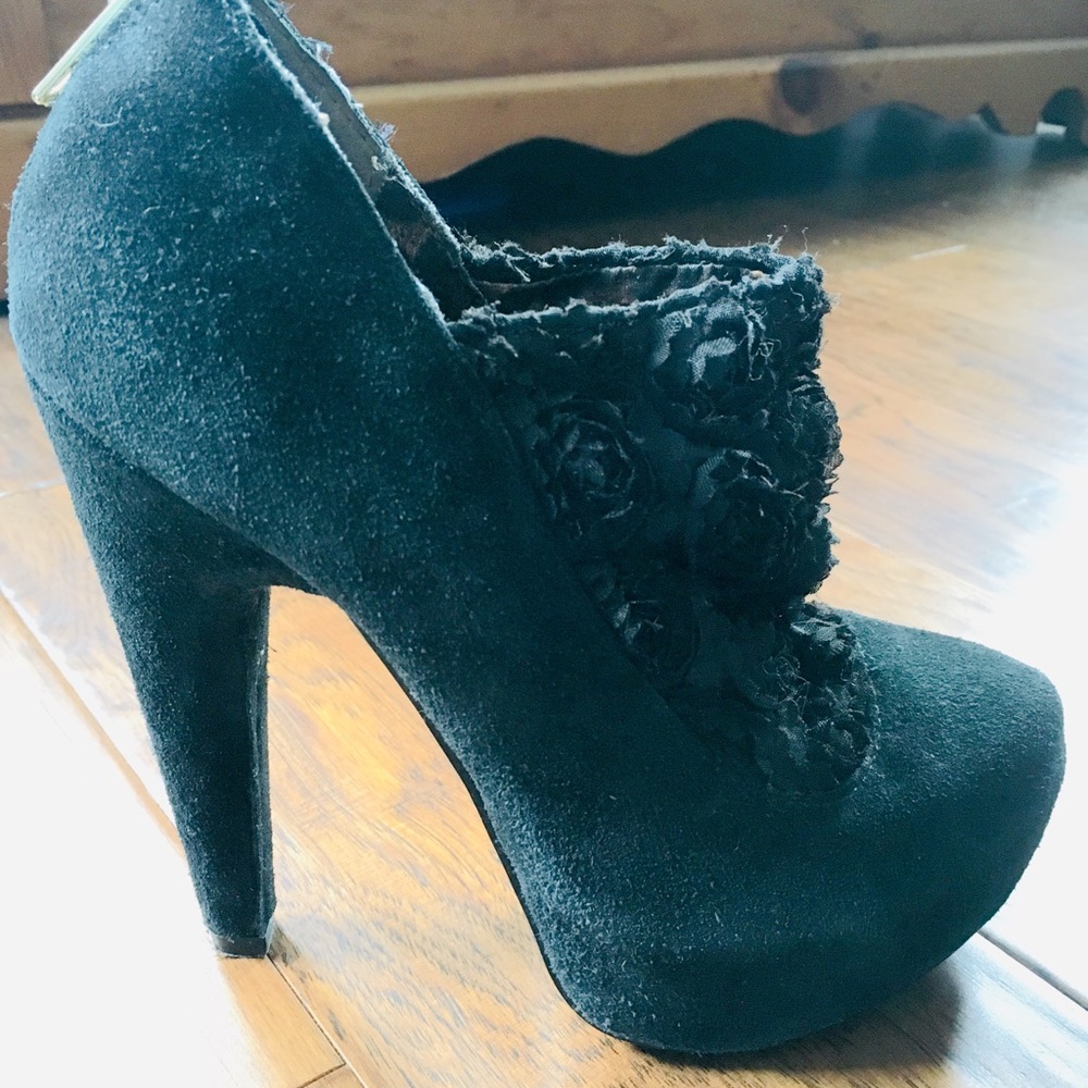 Betsey Johnson Pumps